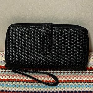 Black Wallet/Wristlet
